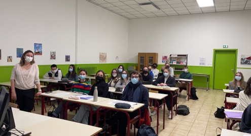 Interventions dans les écoles : Céline Fassey, vice-procureure, s’est rendue au lycée Bayen pour présenter aux élèves le métier de magistrat !